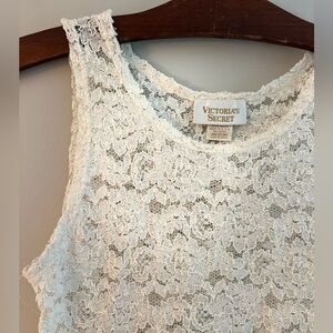 Vintage VS Gold Label Victoria’s Secret White Lace Cami Lingerie 90’s Sz Medium